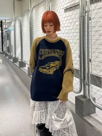 CERTAINITY 니트 스웨터 네이비/베이지