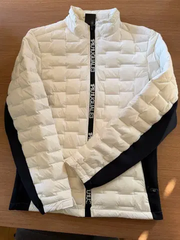 우노피우노우과레토레 다운 자켓 화이트/블랙