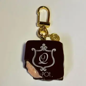 Q-pot. 라지 쇼콜라 키링