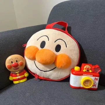 호빵맨 봉제 인형과 카메라형 완구 세트