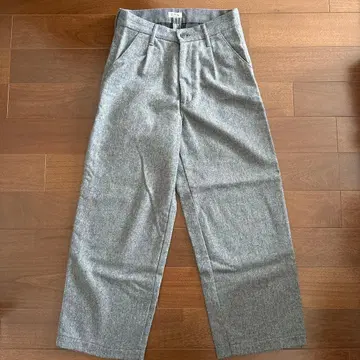 D.M.G. 그레이 와이드 팬츠