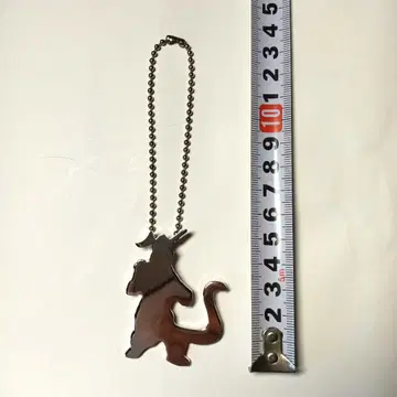 엘레킹 츠부라야 프로덕션 메탈 키링 레트로