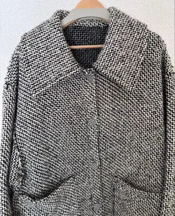 [ IKUMI ] 트위드 패턴 리버서블 kint 롱 코트