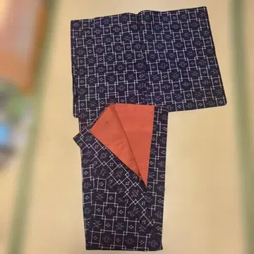 네이비 컬러 기하학 패턴 기모노