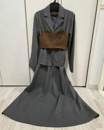 [ Ameri ] 뷔스티에 부착 자켓 롱 원피스