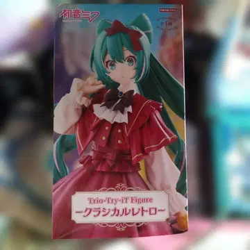 하츠네 미쿠 클래시컬 레트로 피규어