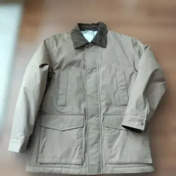 미사용 새상품 jwanderson 유니클로 퍼프 테크 유틸리티 자켓