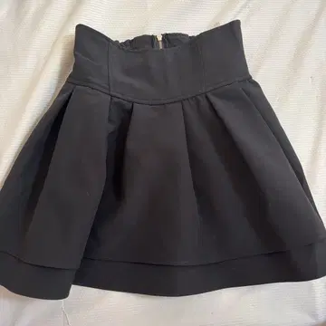 미셸 마카롱 슬림 레그 스커트 XS 블랙