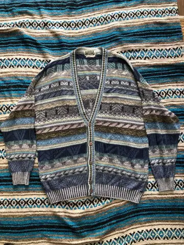 이탈리아제 3D 니트 가디건 올 패턴