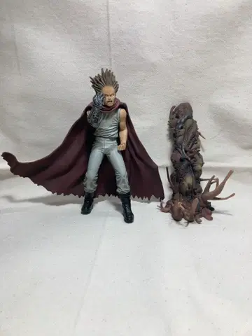 AKIRA 테츠오 피규어 교체 부품 포함