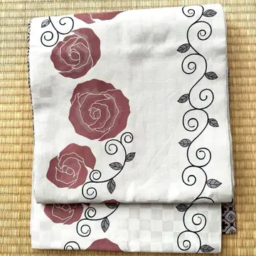 장미 무늬 후쿠로 오비