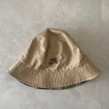 NIKE SB 리버서블 햇