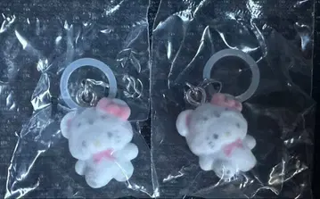 산리오 포근포근 스노우 키티 마스코트 액세서리