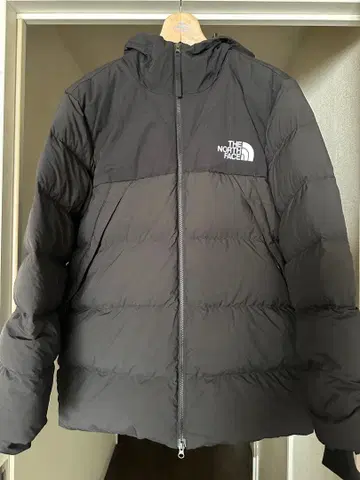 THE NORTH FACE 블랙 다운 자켓
