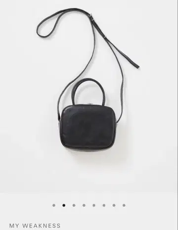 MY WEAKNESS 블랙 숄더백