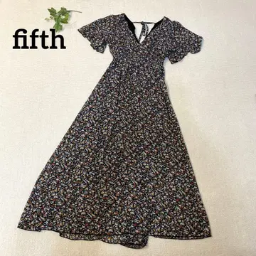a1967 [피프스] 롱 플레어 원피스 꽃무늬 블랙 F 카슈쿨 리본