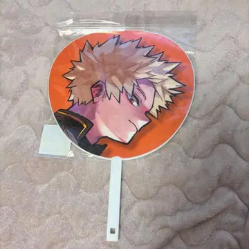 바쿠고 카츠키 부채