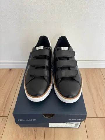 그랜드 프로 트리플 스트랩 스니커즈