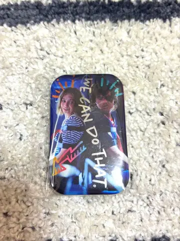 기묘한 이야기 캔 배지