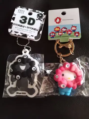 2025 EXPO 먁먁 산리오 콜라보 키티 블랙 먁먁 러버 키링