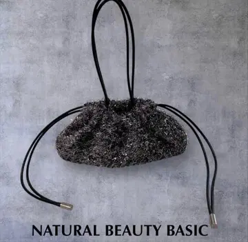 NATURAL BEAUTY BASIC 샤기 라메 드로스트 복조리 백