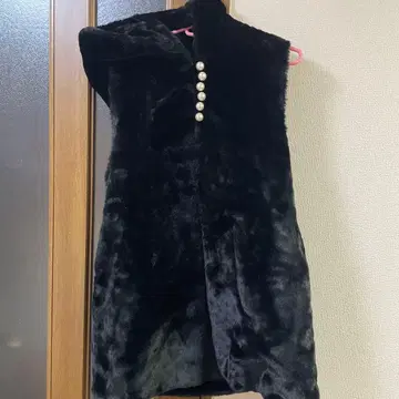 앤드러브 퍼 베스트 후드 부착 블랙 L 사이즈