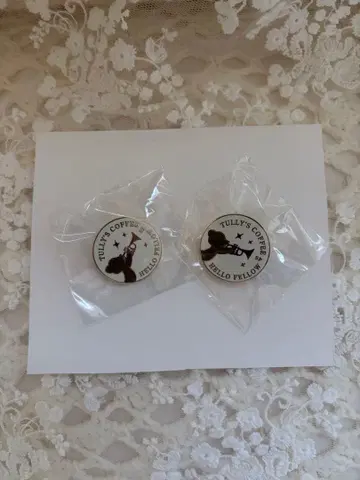 Tully's Coffee 핀 배지 2개 세트