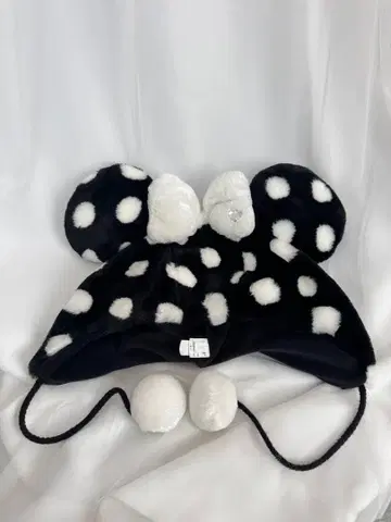 도쿄 디즈니 리조트 미니 팬캡 도트 화이트 블랙