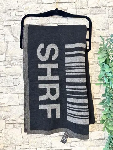 SHRF 바코드 디자인 머플러