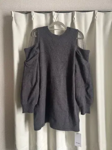 스나이델 시스루 숄더 니트 원피스 이번 시즌 신상