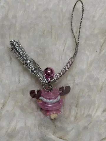 캐릭터 스트랩 포함