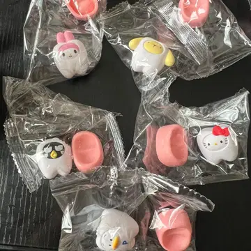 다 함께 되자! 치아 산리오 캐릭터즈 세미 컴프 2