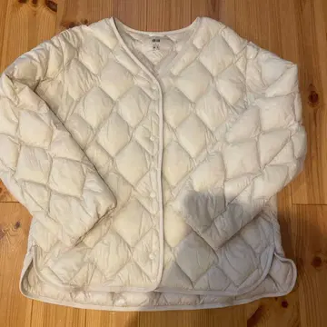 UNIQLO 울트라 라이트 다운 화이트 다운 자켓