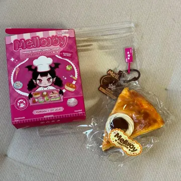 멜로조이 Mellojoy 판타지 베이커리 포근한 밤 밤 케이크