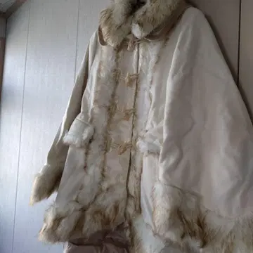 티타니아 숏코트