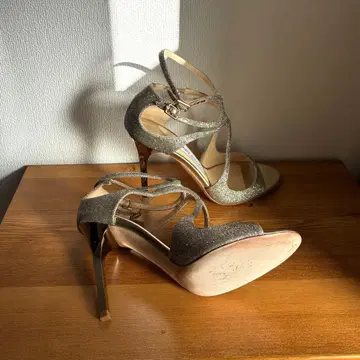 지미추 스테디셀러 신발 36.5 시착만 한 상품, 새상품급