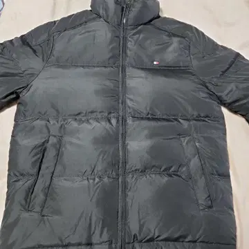 TOMMY HILFIGER 블랙 다운 자켓 S