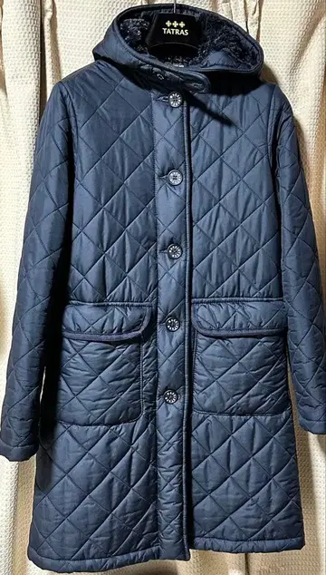 새상품급 MACKINTOSH 네이비 퀼팅 롱 코트