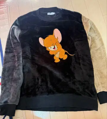 톰과 제리 제리 자수 맨투맨 L