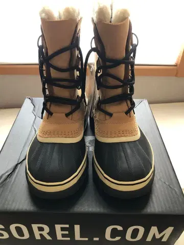 SOREL 방수 퍼 부츠
