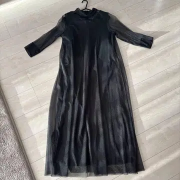 블랙 시어 맥시 드레스