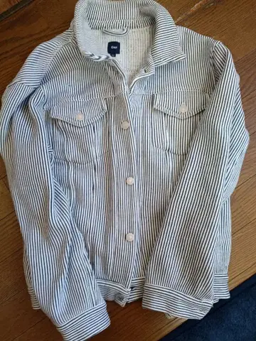 Gap 스트라이프 자켓 M 사이즈