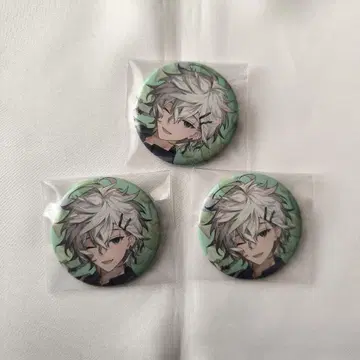 Sweet Floaties 무라쿠모 카게츠 캔뱃지