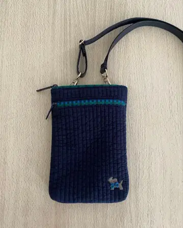 familiar 파미리아 비오는날 콜라보