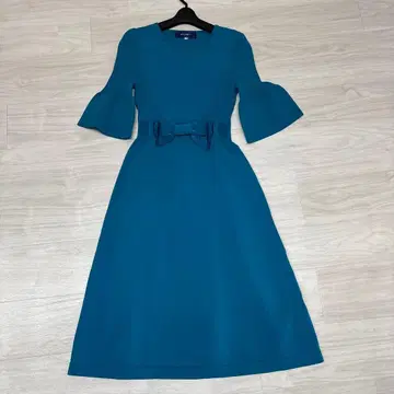 M'S GRACY 리본 포함 무릎 기장 원피스 38