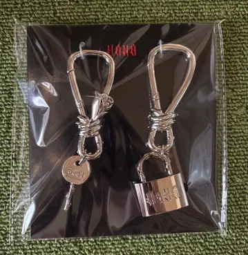 HANA BAD LOVE 카라비너 세트 미개봉 새상품