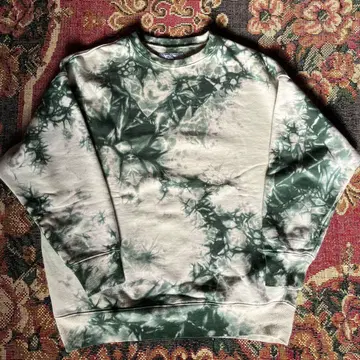 Niche 타이다이 패턴 맨투맨