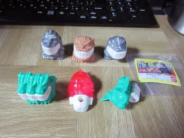 깨무는 고질라 피규어 6종 무료 배송