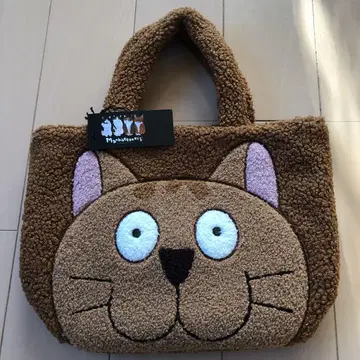 만하나타 나스 토트