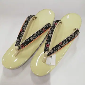 미사용 새상품 일본 의류 단품 조리 M 사이즈 m-10